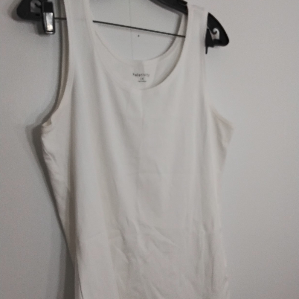 Relativity White Scoop Neck Tank Top